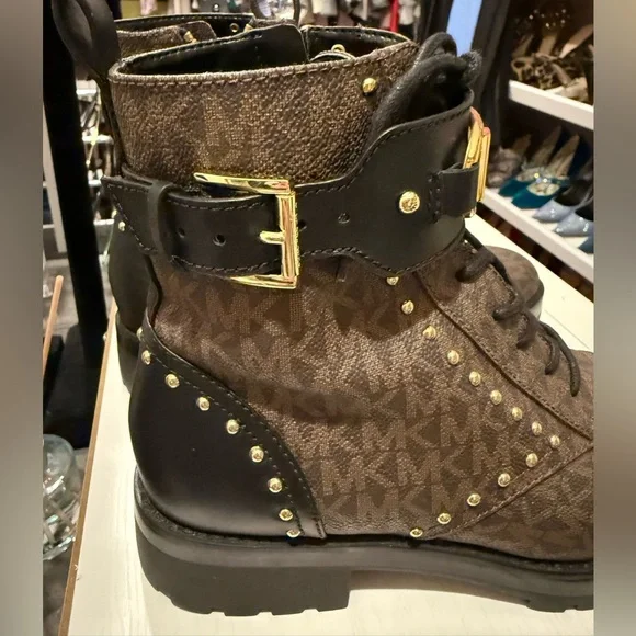 Michael Kors Women's Kincaid Brown Ankle Boots- size 7 - Picture 7 of 11